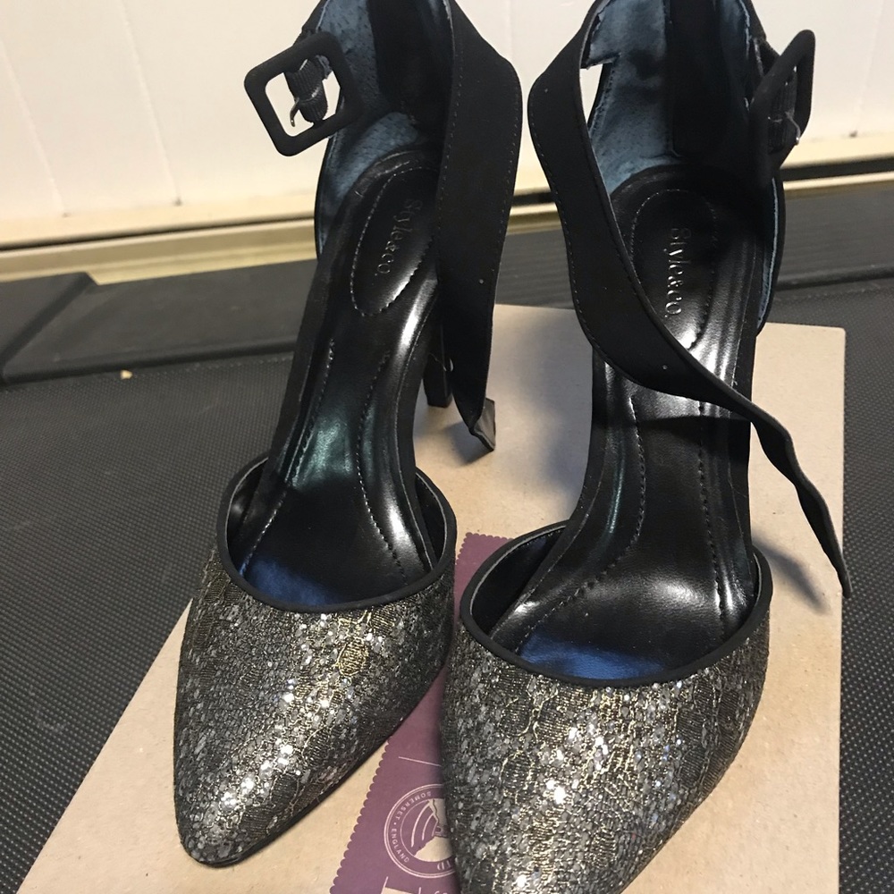 Style & Co. Pumps
